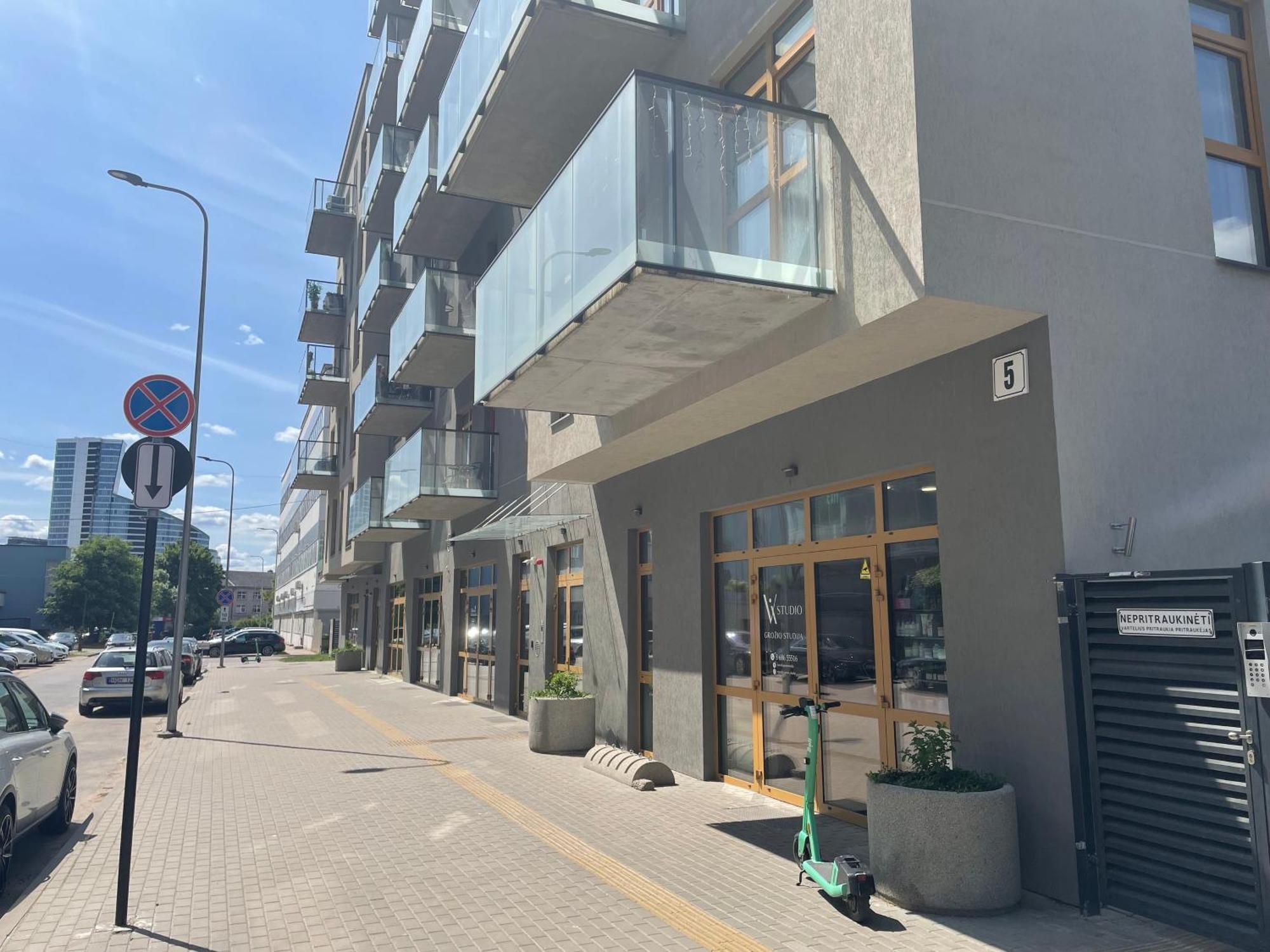 Your Home - Stylish Studio Apartment In Center, With Balcony & Self Check-In Вильнюс Экстерьер фото