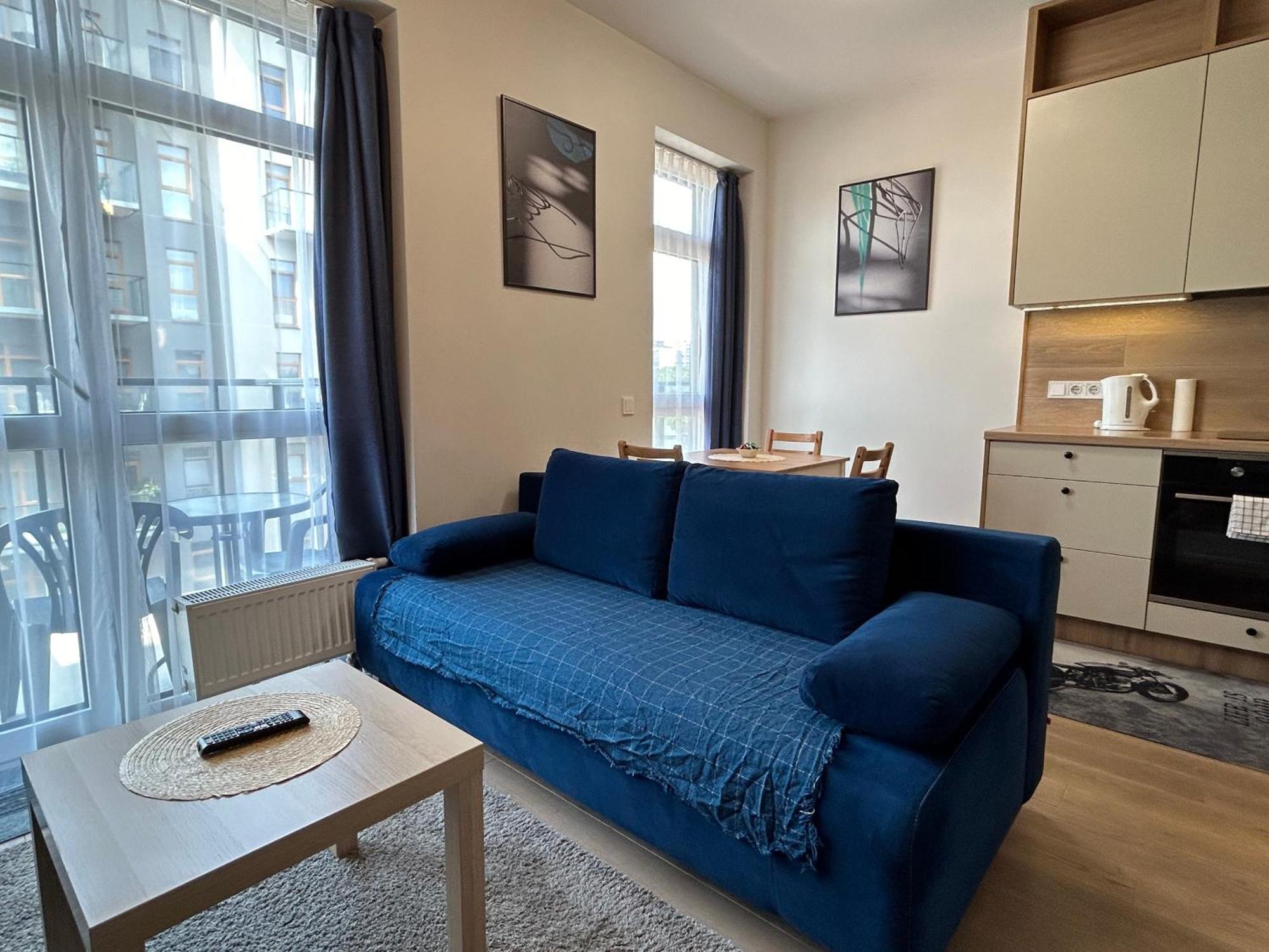 Your Home - Stylish Studio Apartment In Center, With Balcony & Self Check-In Вильнюс Экстерьер фото