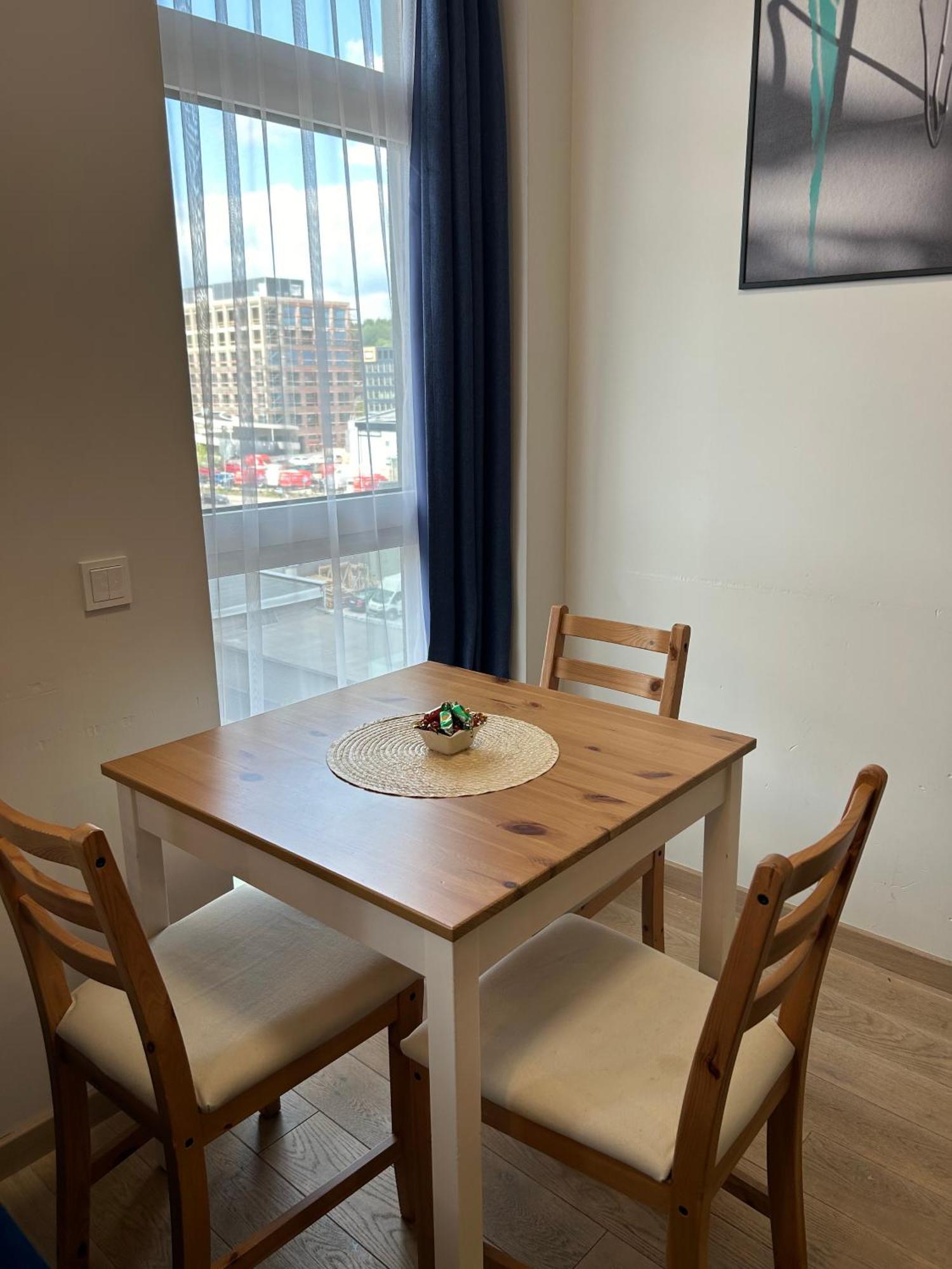 Your Home - Stylish Studio Apartment In Center, With Balcony & Self Check-In Вильнюс Экстерьер фото